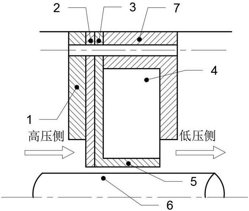 Non-contact fingertip sealing device with fin