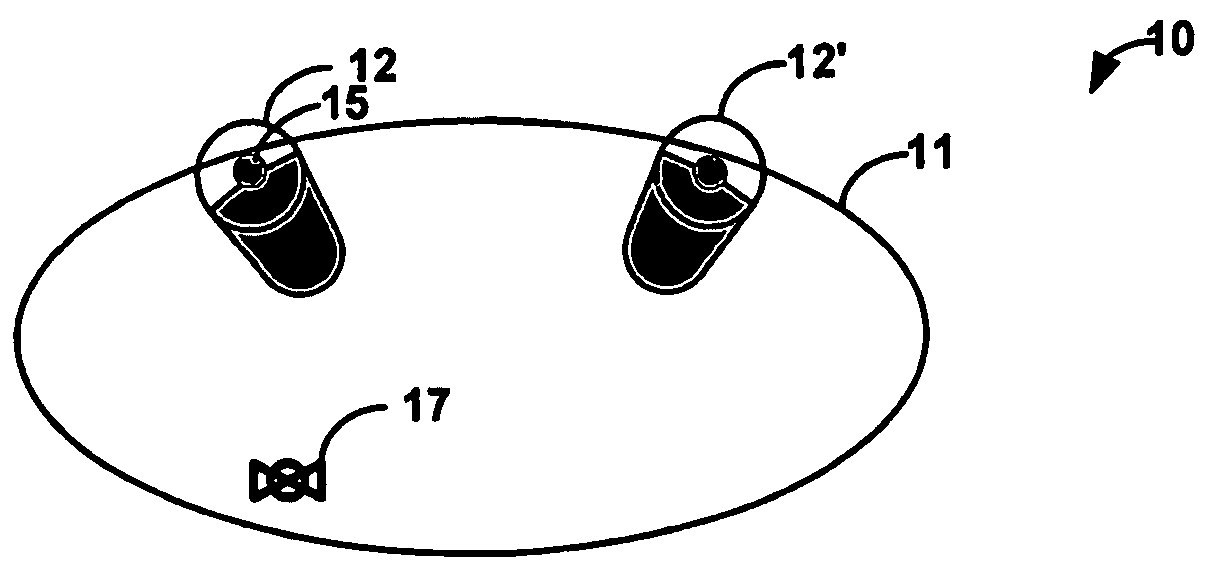 Hand-operated squeezable eye washer