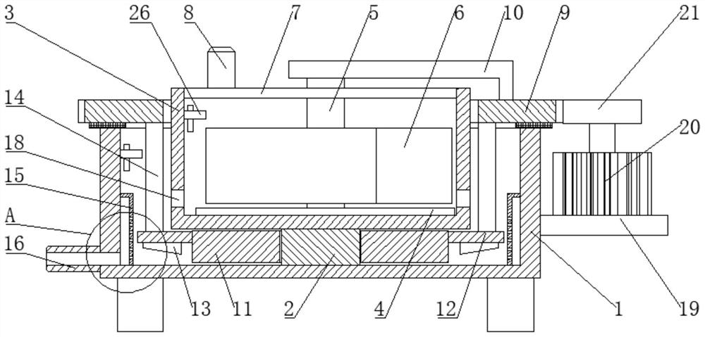 Rice crushing device for rice noodle production