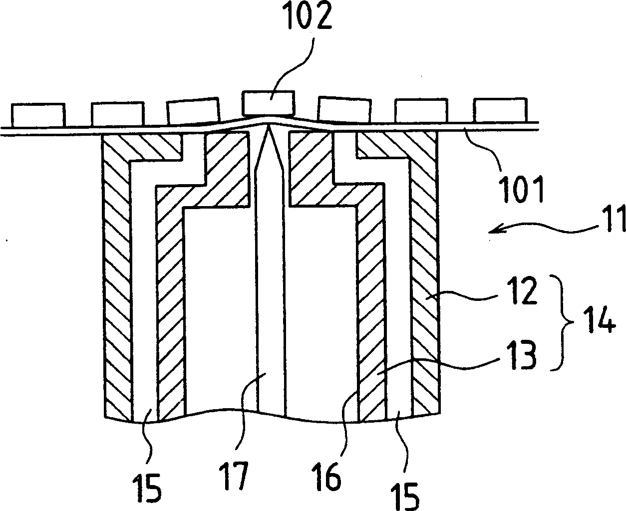 Chip pick-up device and producing method thereof and production apparatus of semiconductor