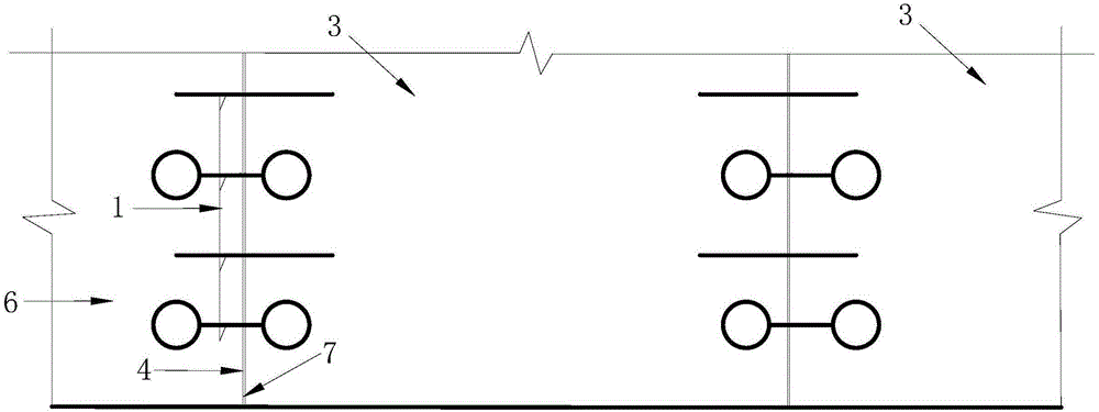 Chain type butt strap structure based on seamless bridge