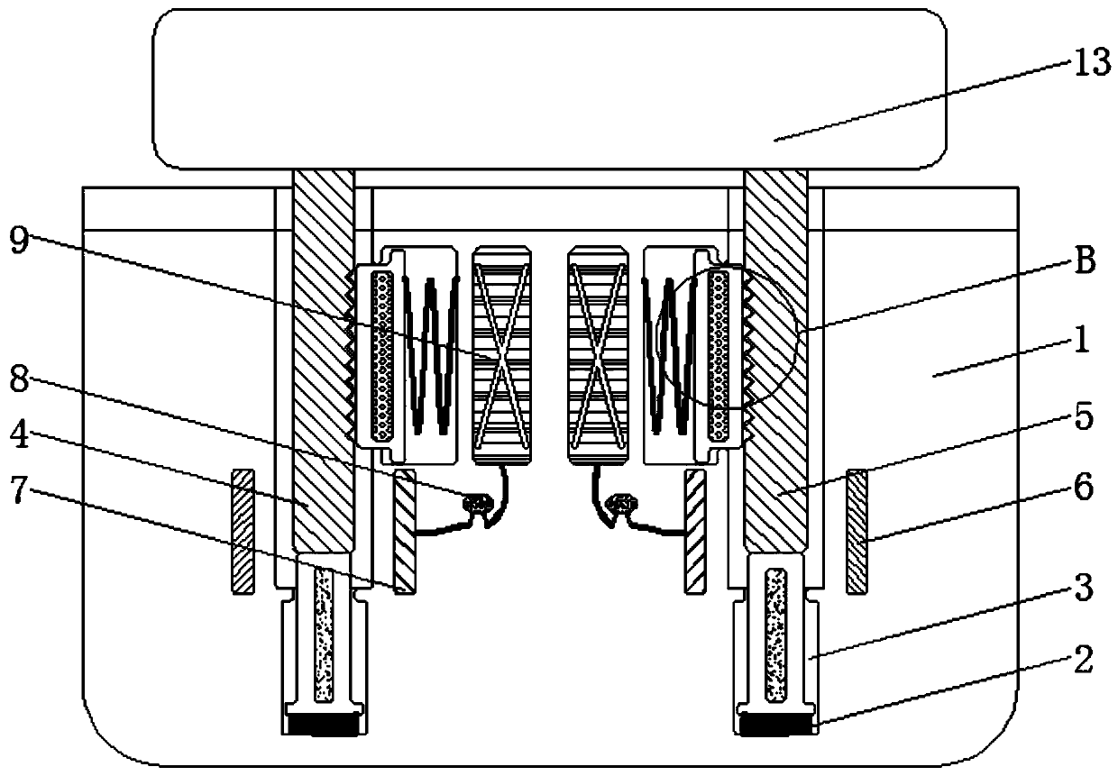 Self-locking socket and plug based on capacitance change