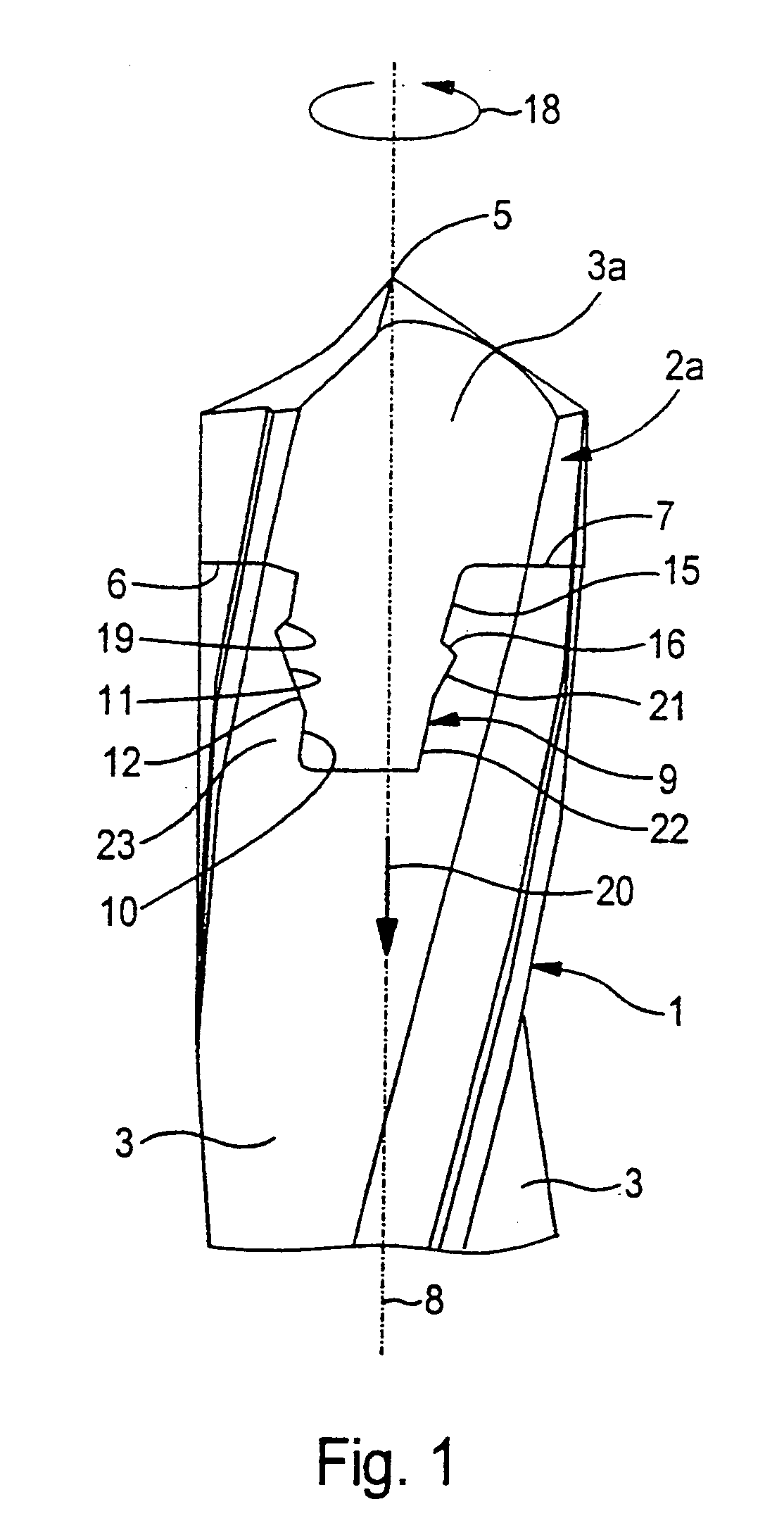 Twist drill for drilling having a replaceable drill tip, and a replaceable drill tip for use in a twist drill