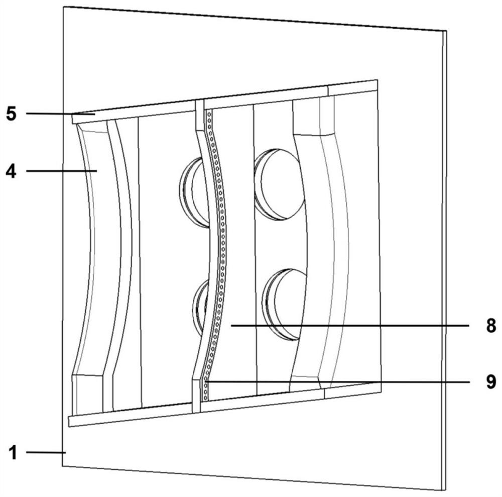 A current compensation device for reducing the radio frequency sheath of the heating antenna