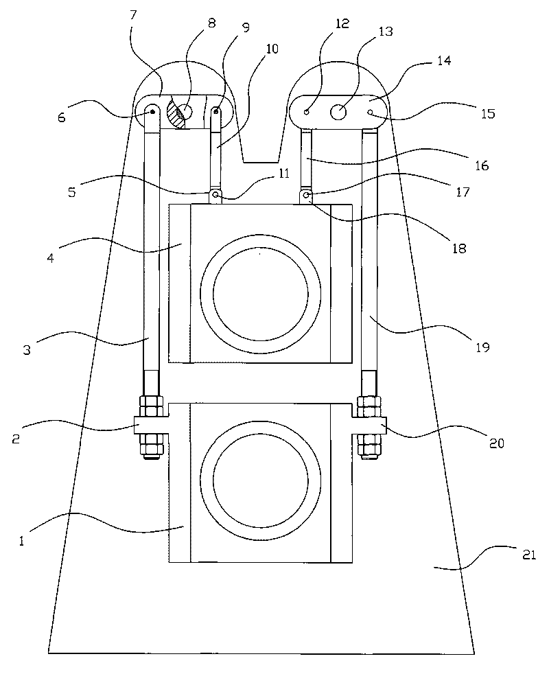 Balanced connection mechanism for finishing mill bracket