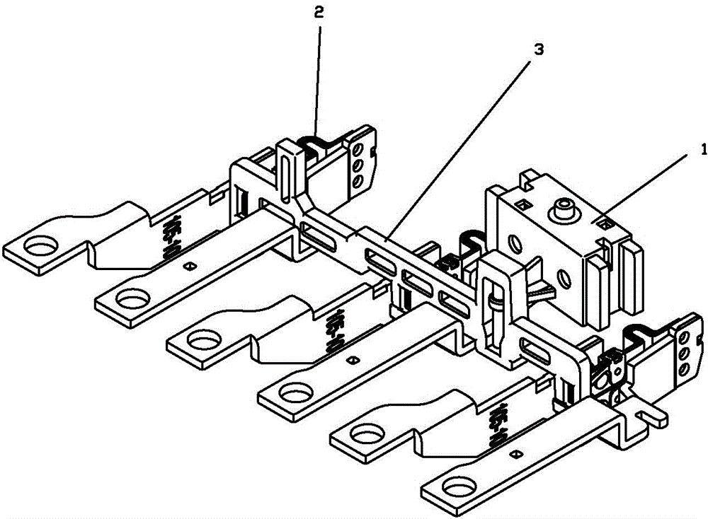 Pushing mechanism simple and convenient to mount and reliable in limiting for multipath magnetic latching relay