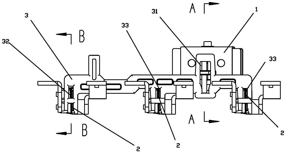 Pushing mechanism simple and convenient to mount and reliable in limiting for multipath magnetic latching relay