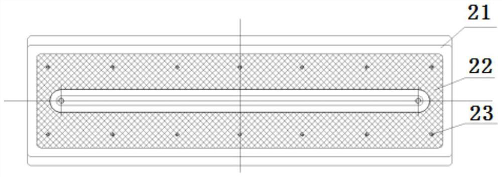 Thin plate covering part reinforcing rib forming die and method