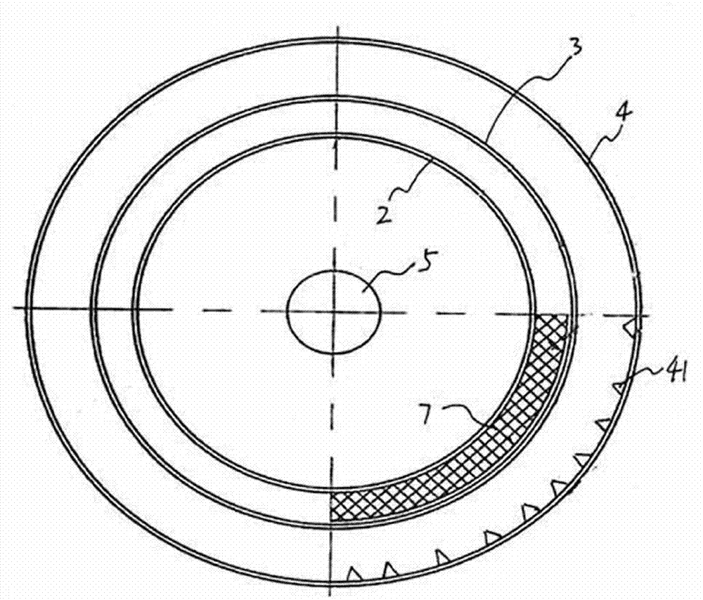 Vertical magnetic separator