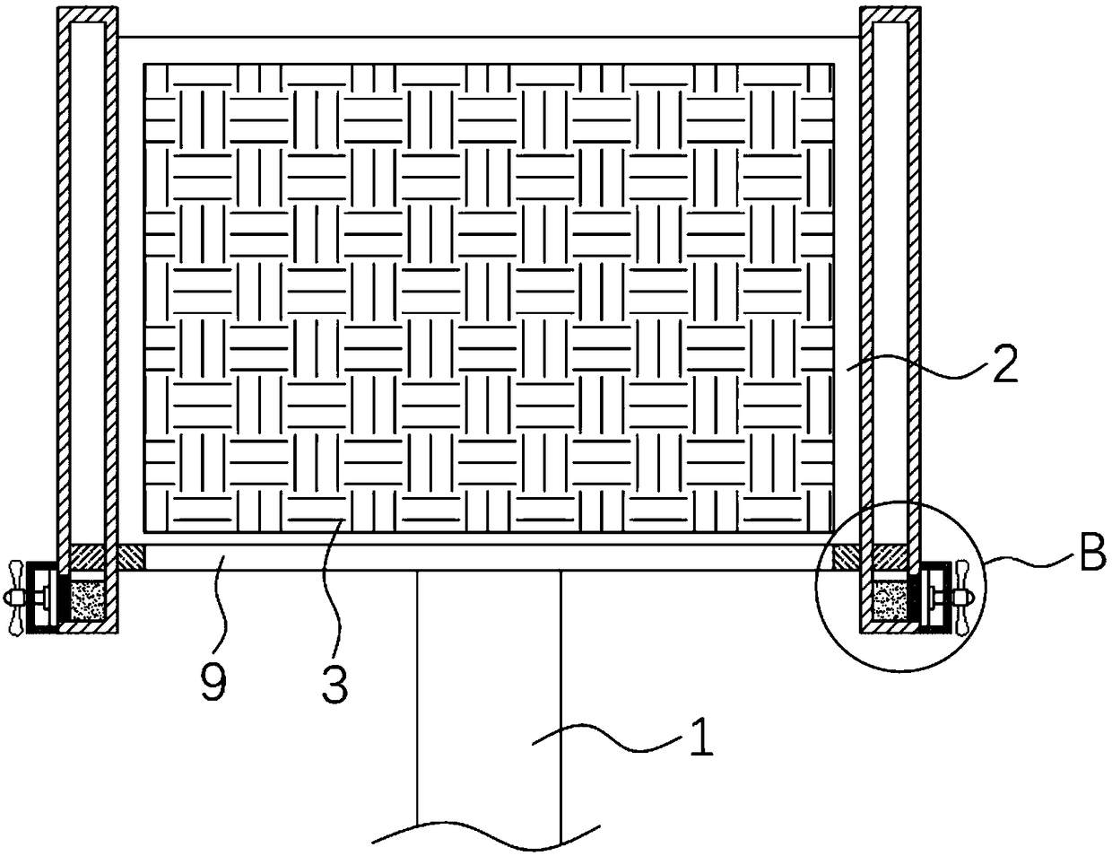 Self-cleaning photovoltaic board for street lamp