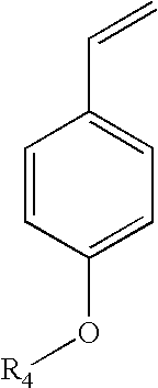 Method for preparing para-hydroxystyrene by biocatalytic decarboxylation of para-hydroxycinnamic acid in a biphasic reaction medium