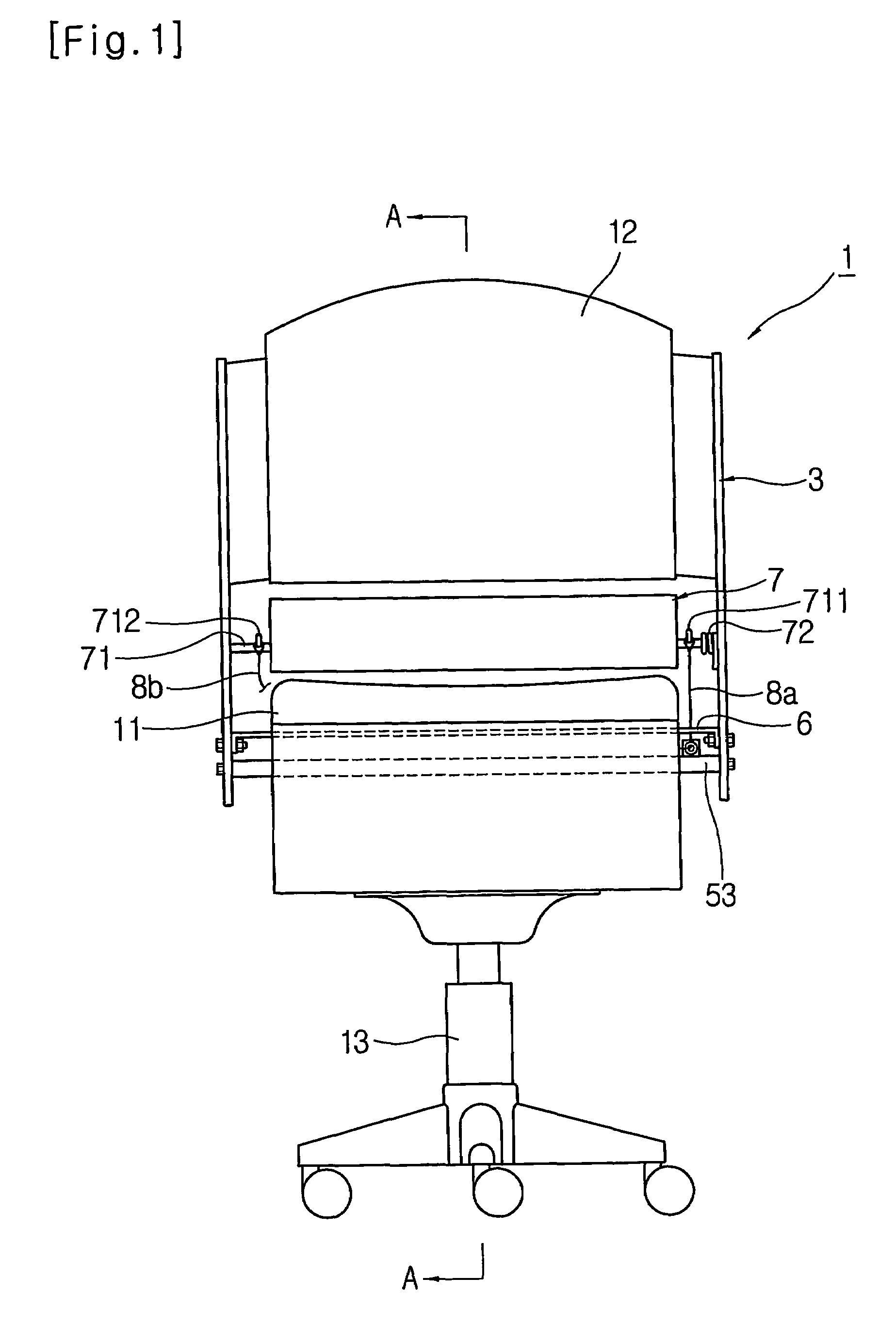 Chair having automatically adjustable backrest