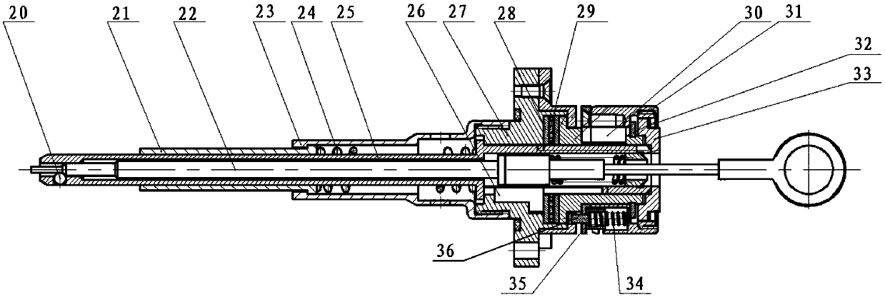 Short-circuit-proof separable plug connector with three-layer insulator assembly