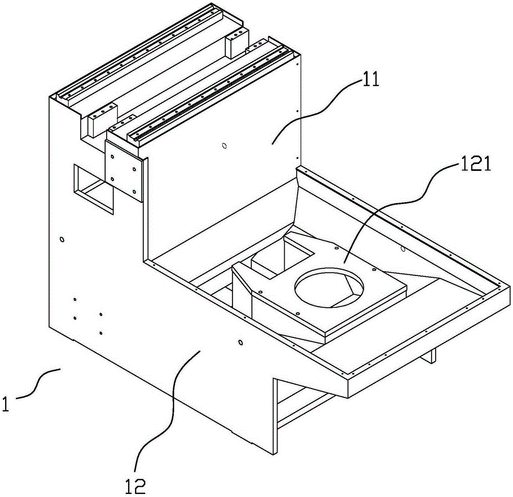 Novel drilling and tapping machine tool structure