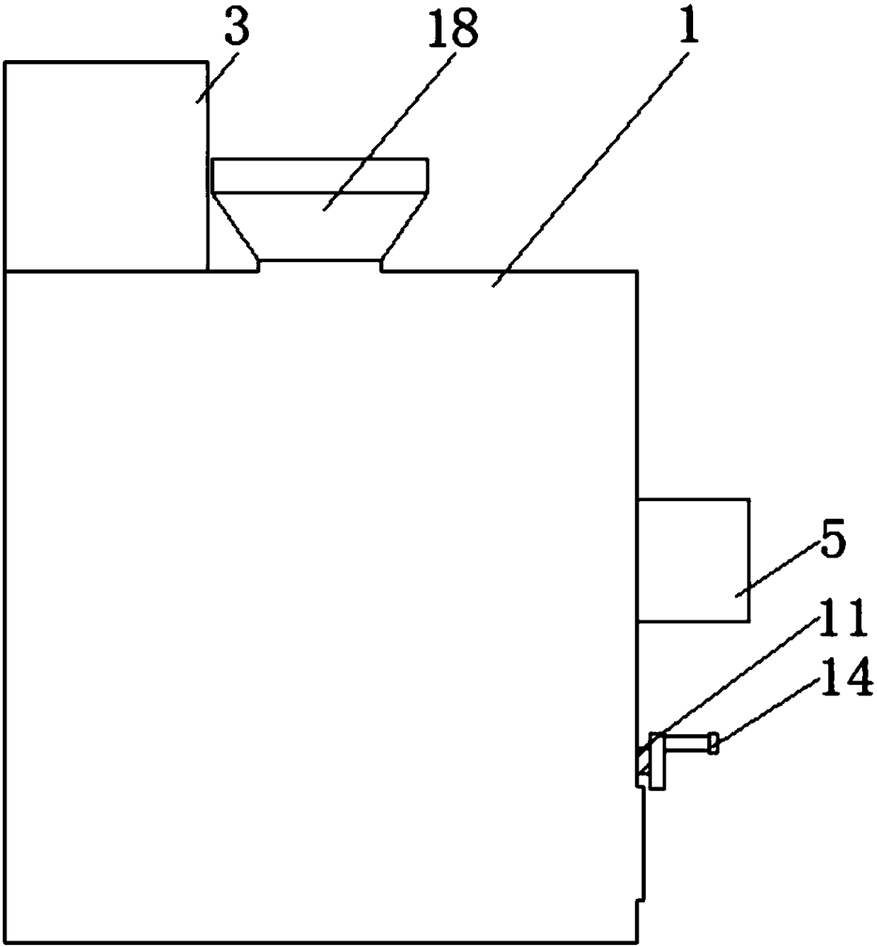 Essence processing and production raw material filtering and crushing device