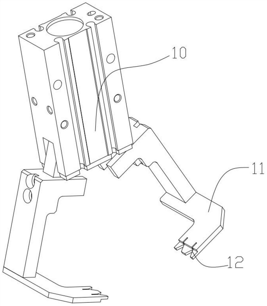 Junction box grabbing and assembling mechanism and photovoltaic bus bar assembling and bending device