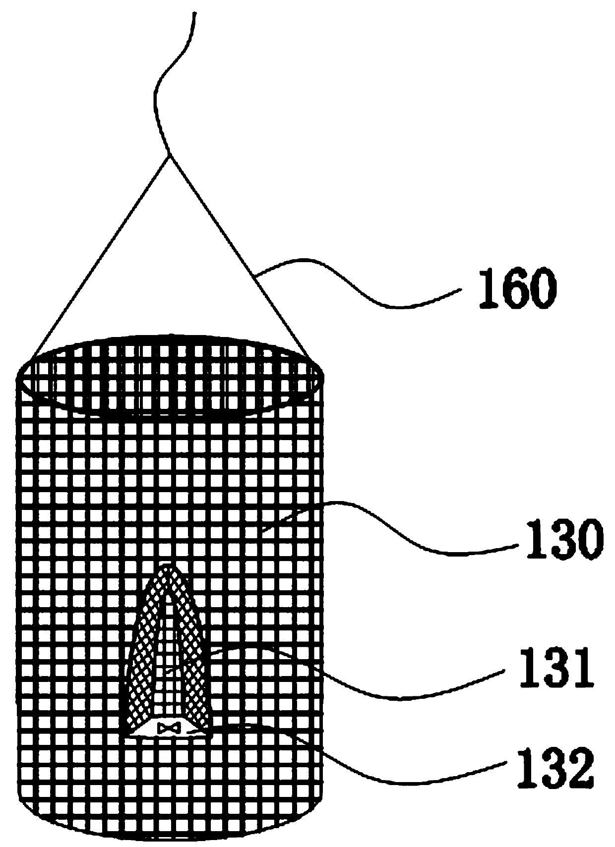 A method for trapping seedlings and cultivating macular basketfish