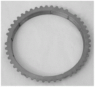 Rust-removing and spot-removing method for synchronizer gear ring