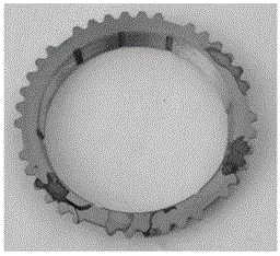 Rust-removing and spot-removing method for synchronizer gear ring