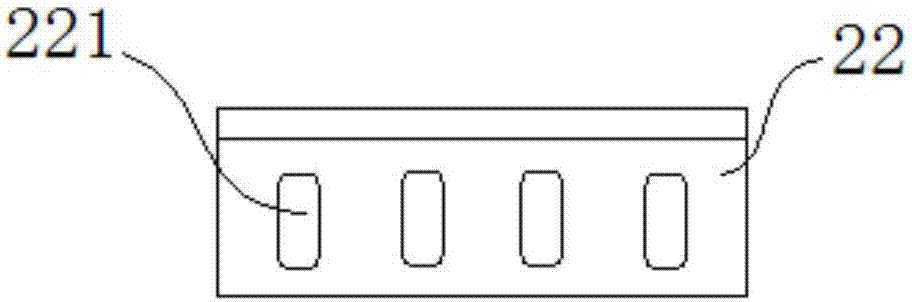 Waste plastic bottle label separation system and application thereof