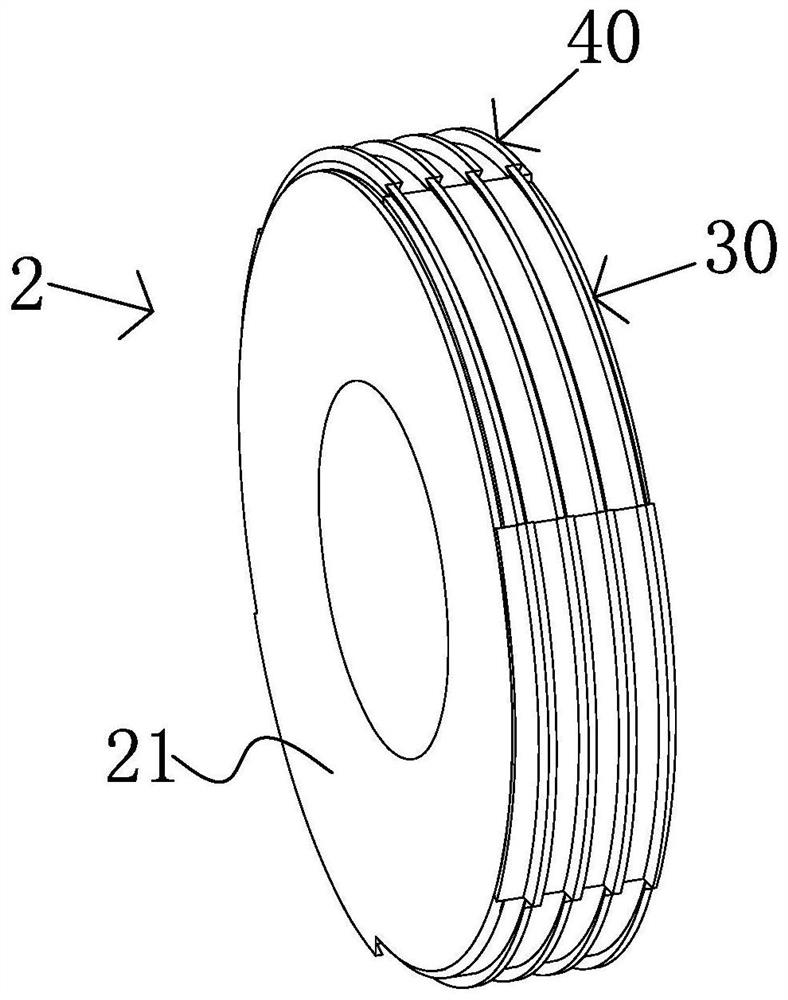 Processing technology of fiber-plastic reinforced composite winding pipe and product thereof