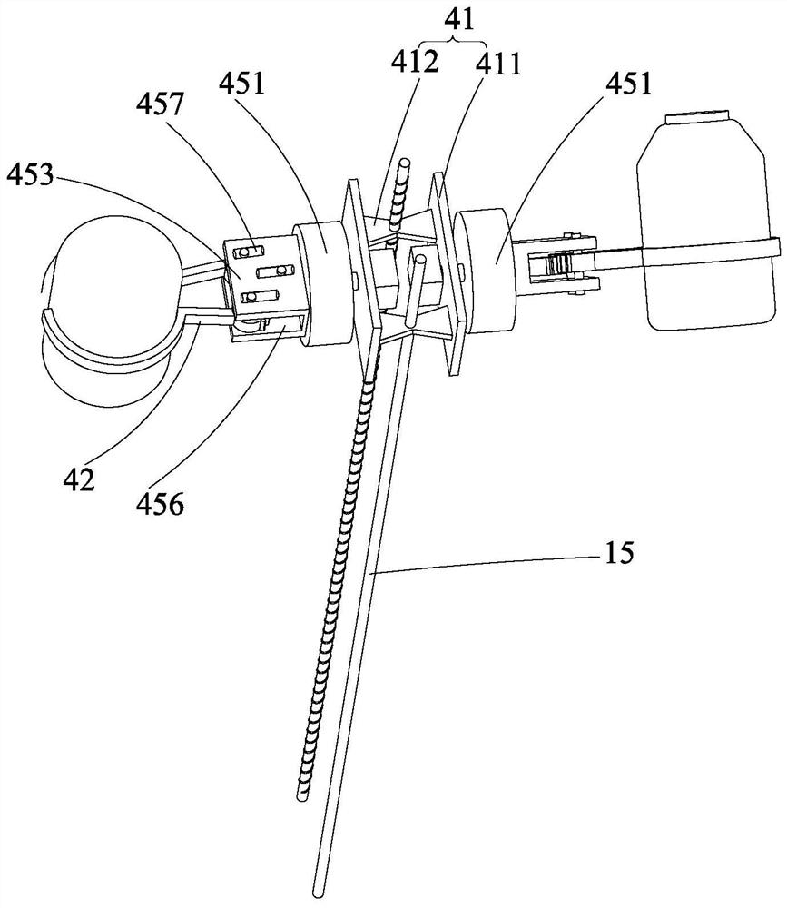 Transfusion bottle changing device for emergency department