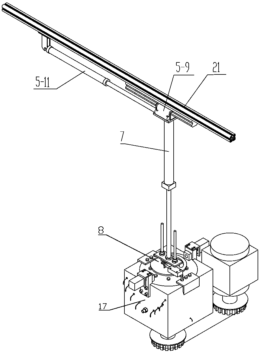 Mold closing device of bulletproof helmet sheet paving machine