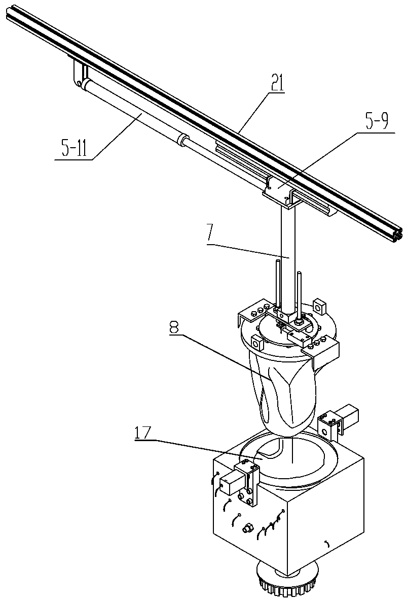 Mold closing device of bulletproof helmet sheet paving machine