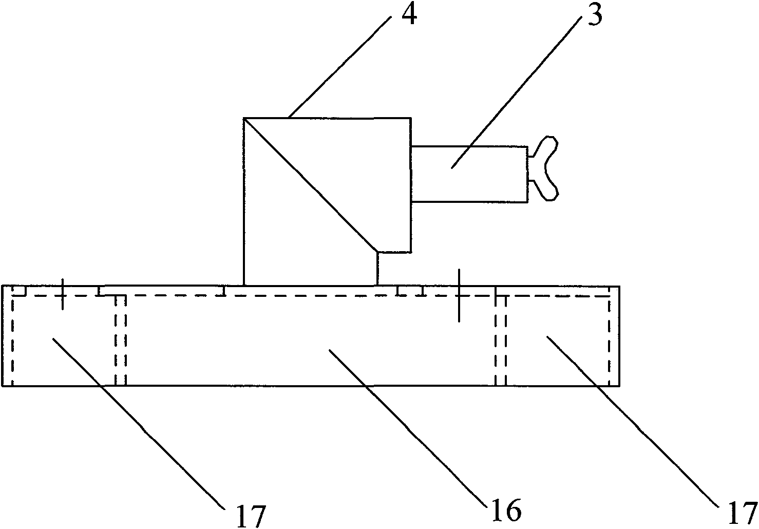 Injector gas fume preheating efficient combustor