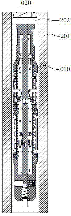 Fluid separating device, shaft structure and method for producing petroleum or natural gas