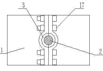 Horizontal inductive tension detecting device for steel wire rope and horizontal inductive tension detecting method for same