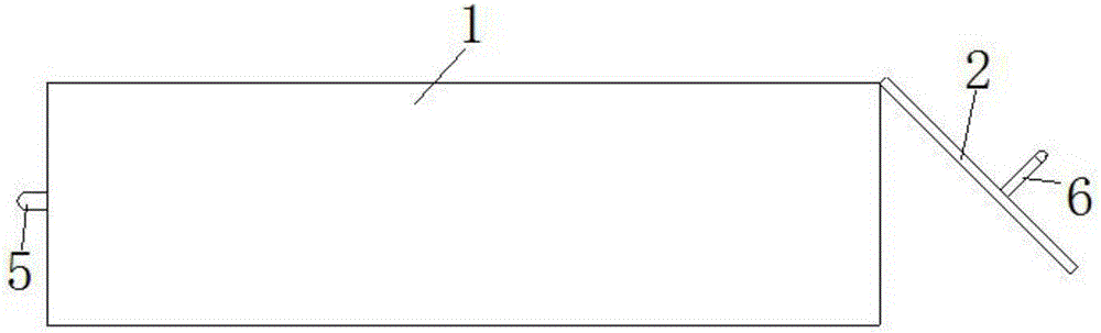 Through battery box and vehicle with same