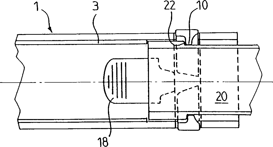 Pneuamtic suction pipe connector for refuse recovering apparatus