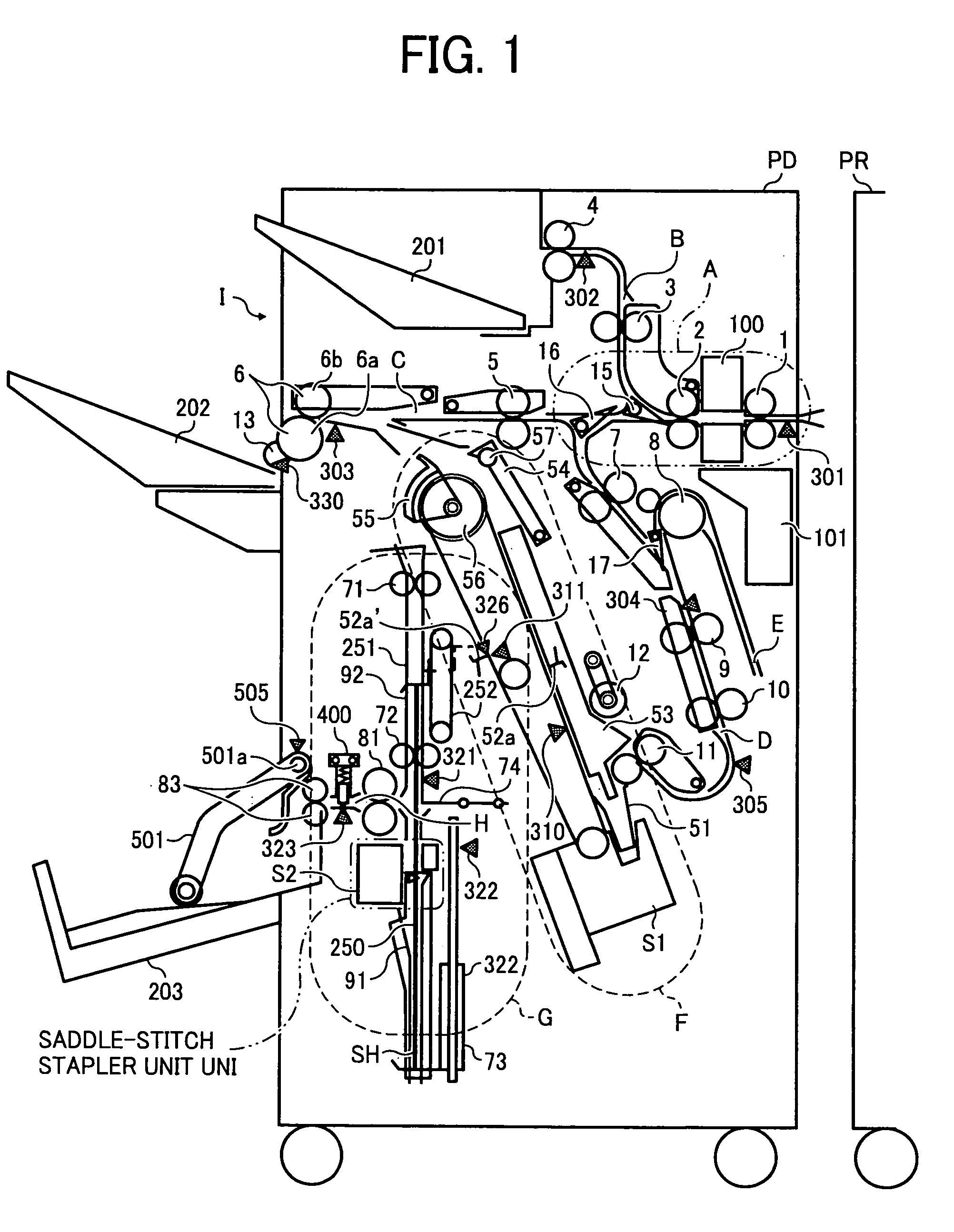 Sheet creaser, sheet finisher, image forming apparatus, sheet folding method, and computer program product