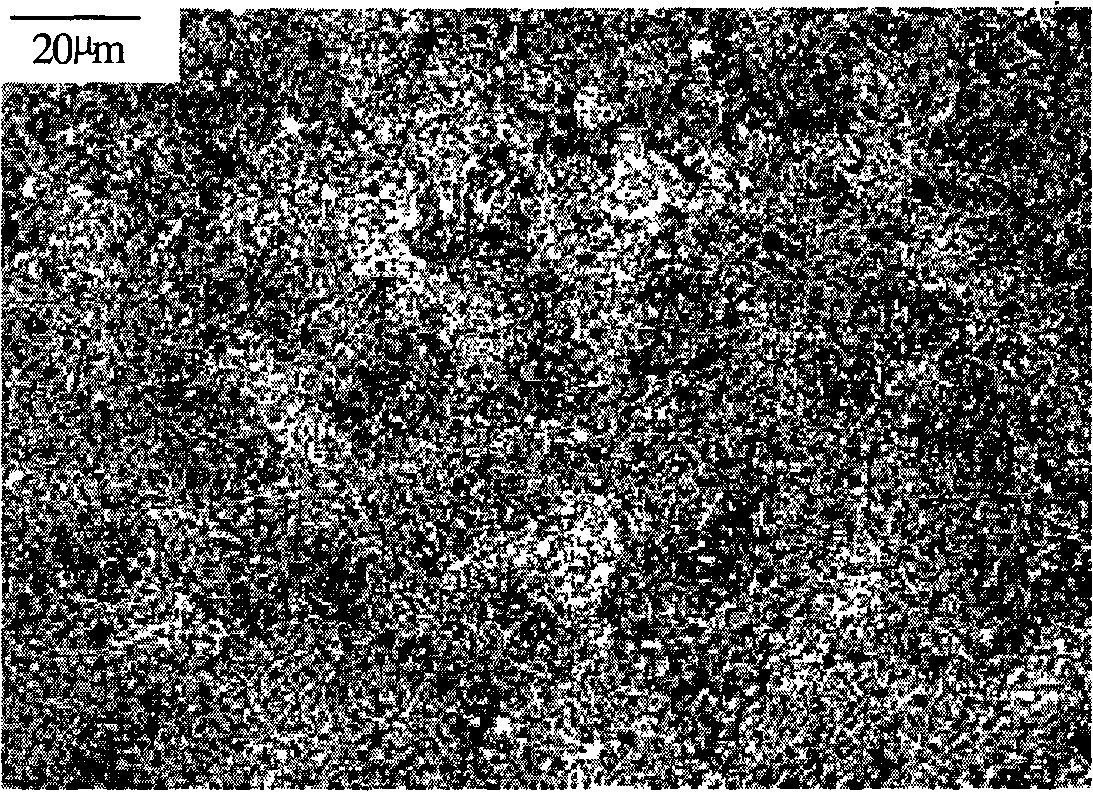 High-toughness ductile blade steel and metallurgical manufacturing method thereof