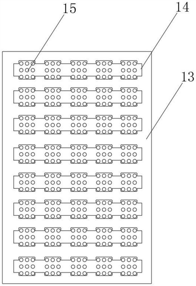 A battery cover extrusion molding device and use method in the battery production process