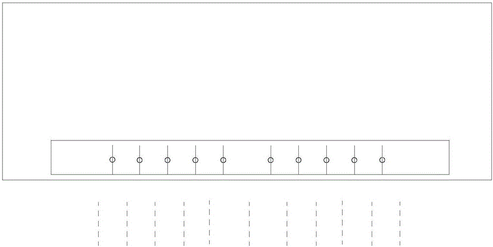 Air sweeping mechanism and air conditioner with same