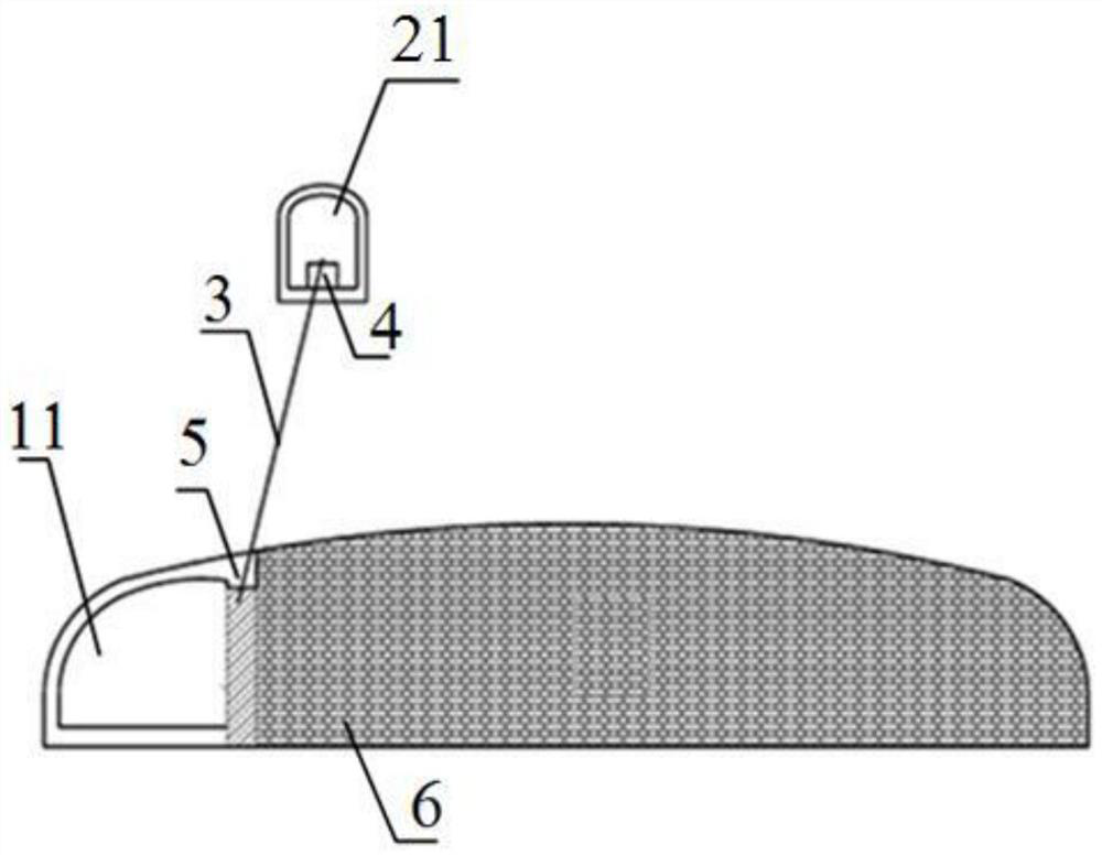 Large-span column-free underground tunnel structure and method based on advanced pilot tunnels and opposite-pulling anchor cables