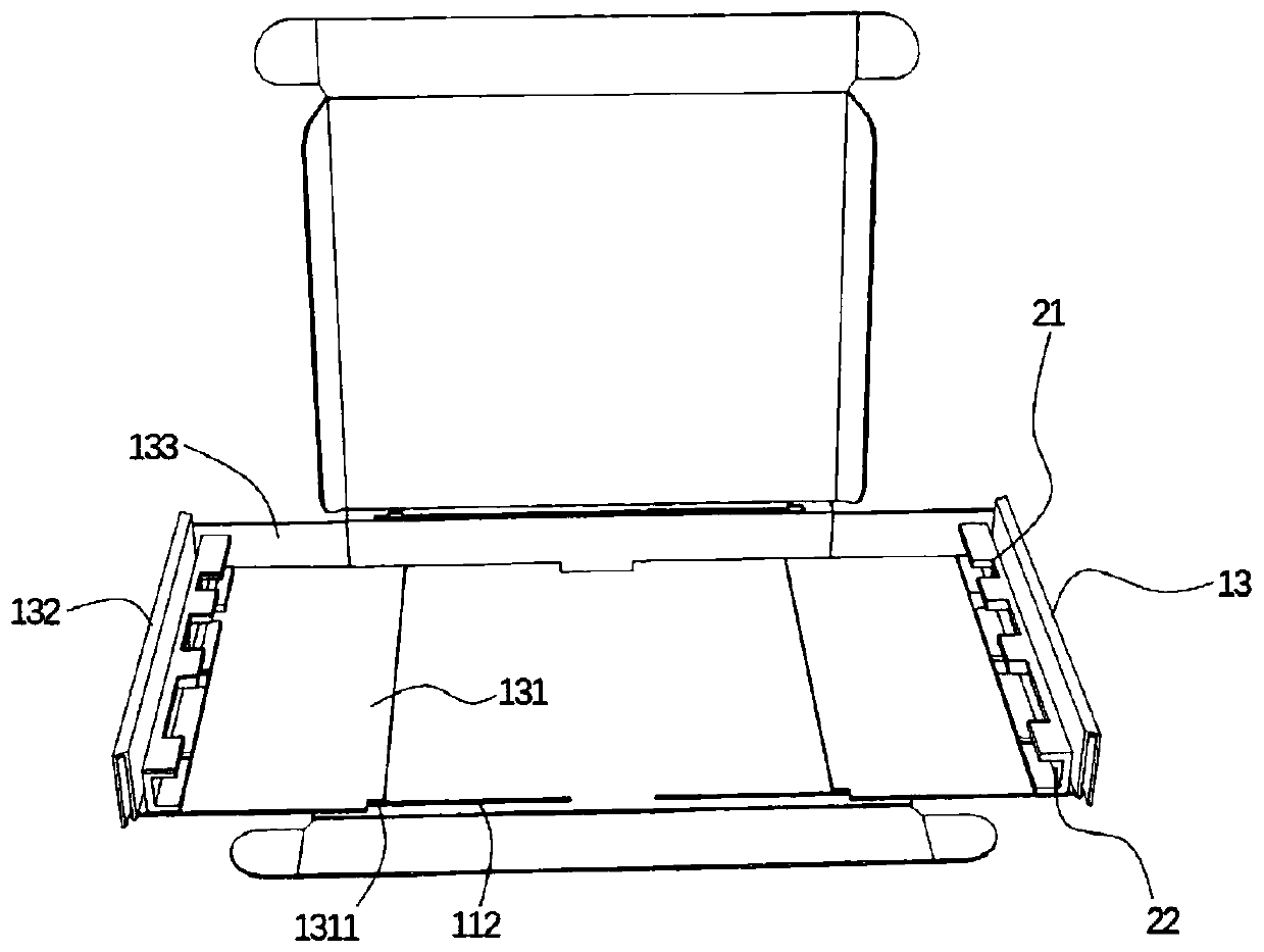 Integrated on-table easel capable of carrying drawing tools