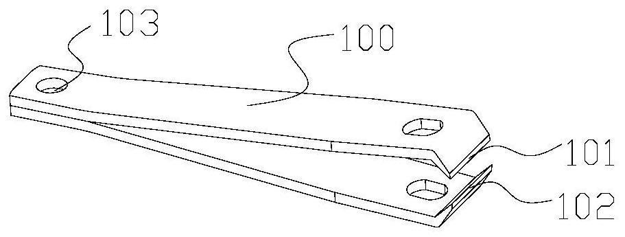 Nail clipper conveying device and method and automatic production device