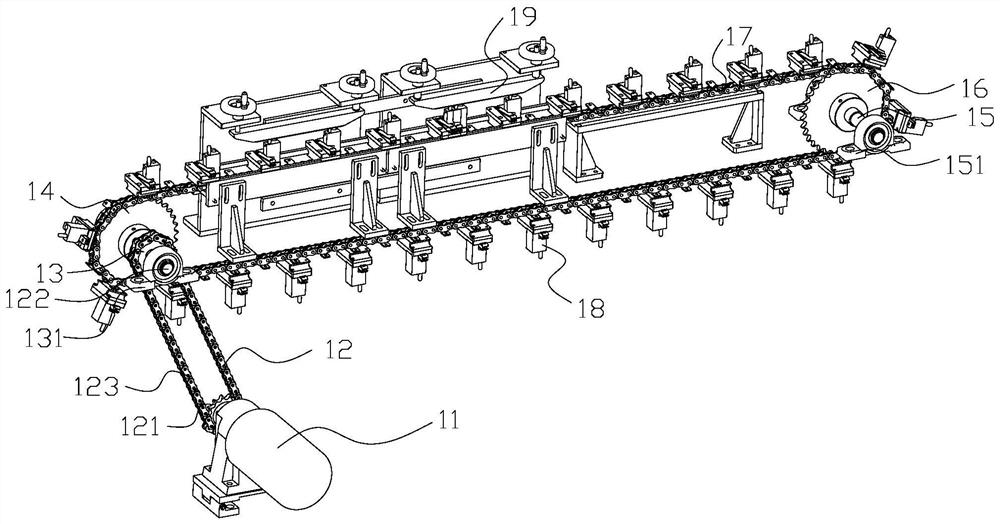 Nail clipper conveying device and method and automatic production device