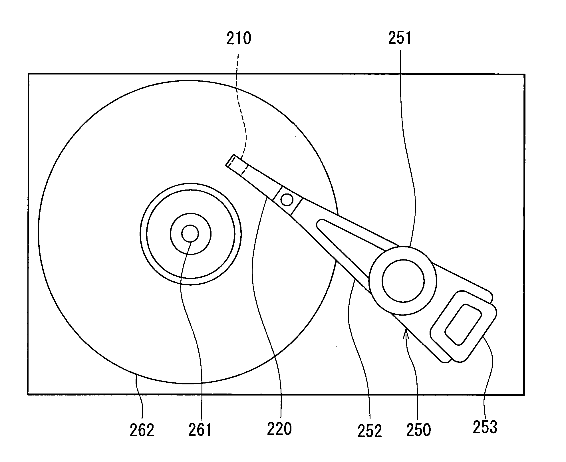 CPP-type magnetoresistive element having spacer layer that includes semiconductor layer