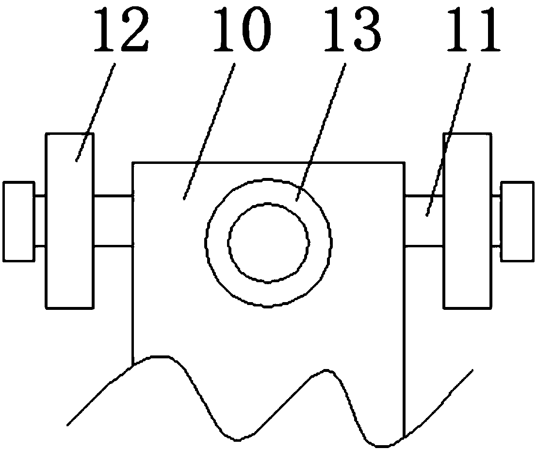 Production apparatus for electric power pipes