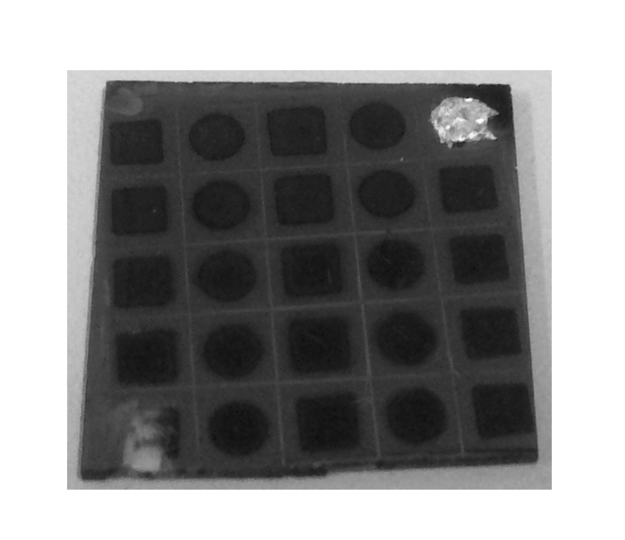 Copper zinc tin sulfur compound thin-film solar cell and preparation method thereof