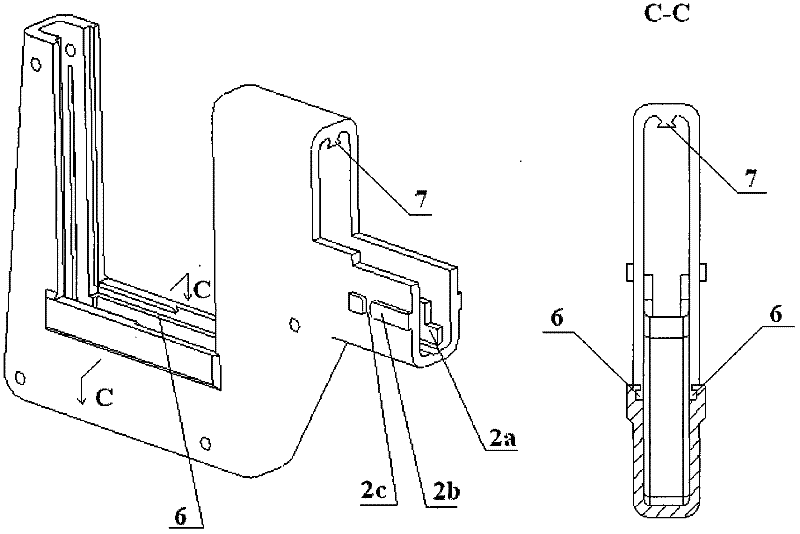 Forceps opening assembly with guiding structure and stitching instrument adopting forceps opening assembly