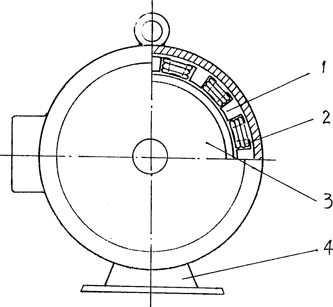 Three phase AC motor with less wave form distortion ratio and high efficiency