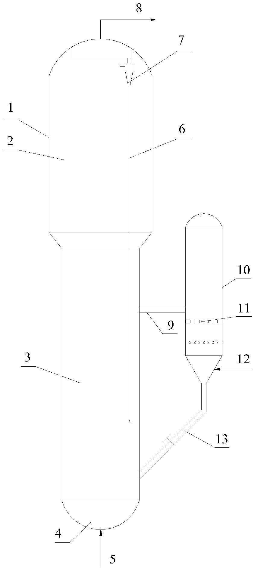 Aromatic hydrocarbon ammoxidation combined fluidized bed reaction device and aromatic hydrocarbon ammoxidation combined fluidized bed reaction method