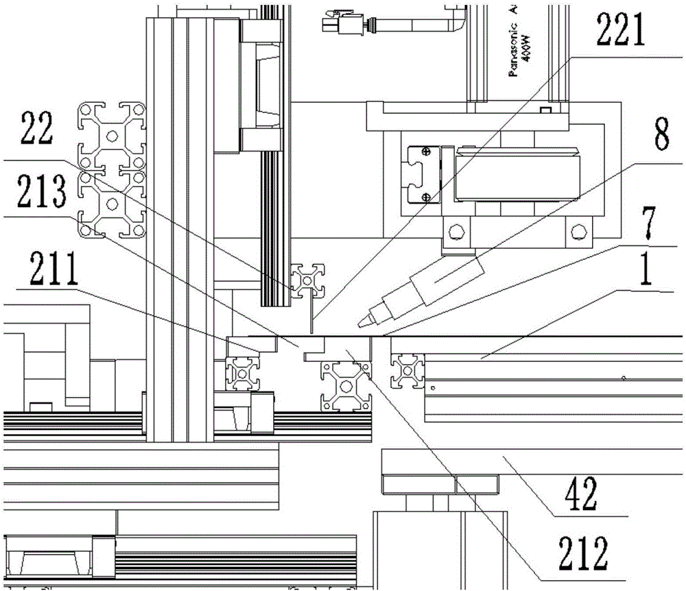 Edge folding device for right-angled bed sheet