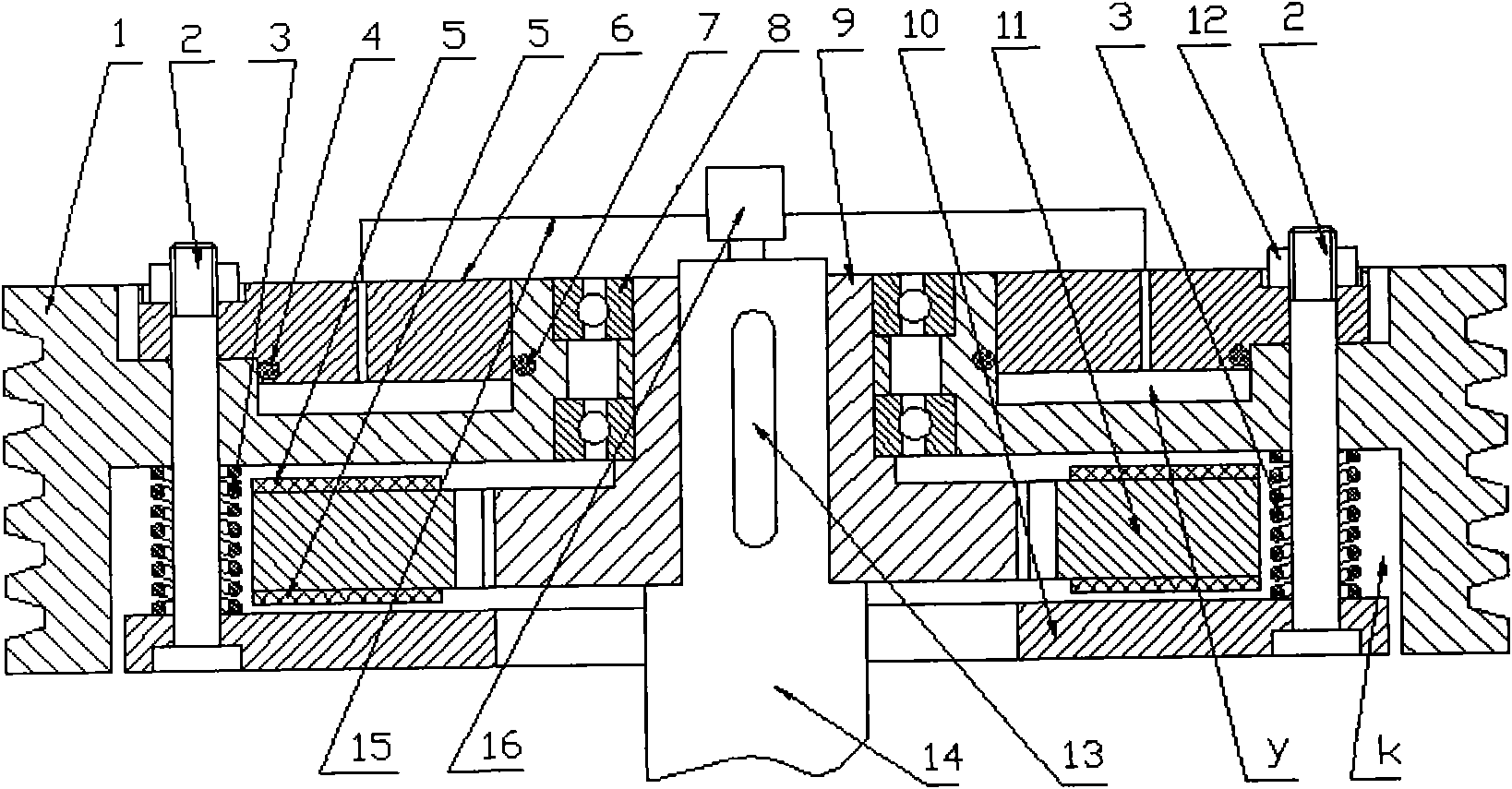 Flywheel and clutch integrated transmission mechanism