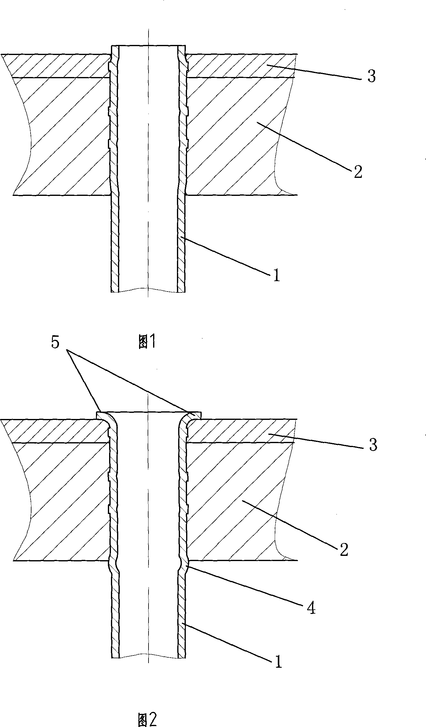 Boiler tube expanding head for boiler tube expanding machine